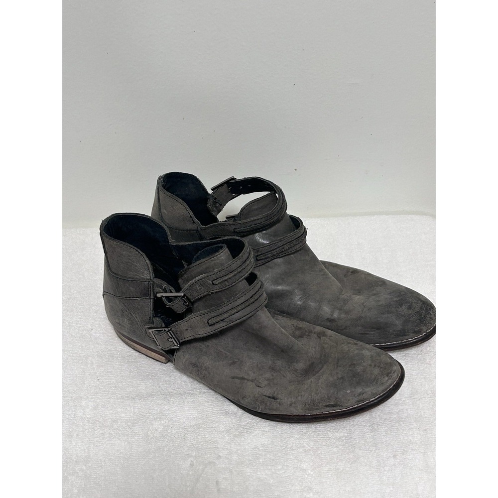 Free People  Leather Ankle Boots Size 39 US 8.5